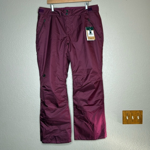 The North Face Women's Sally Insulated Pant - Picture 3 of 9